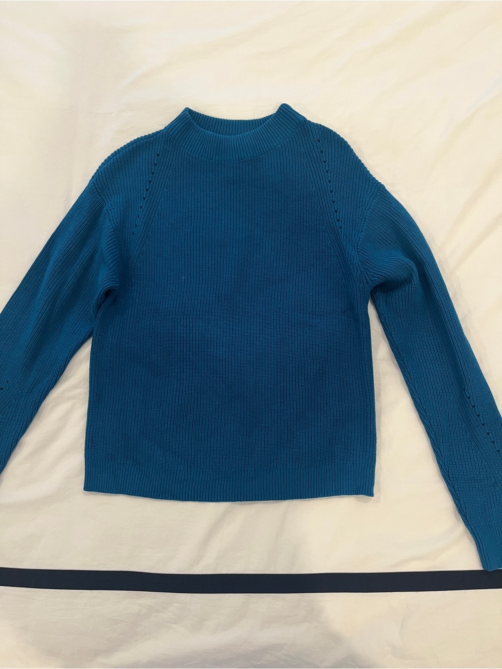 Banana Republic Pointelle Ribbed Pullover Sweater Size XS in color Marine Gem